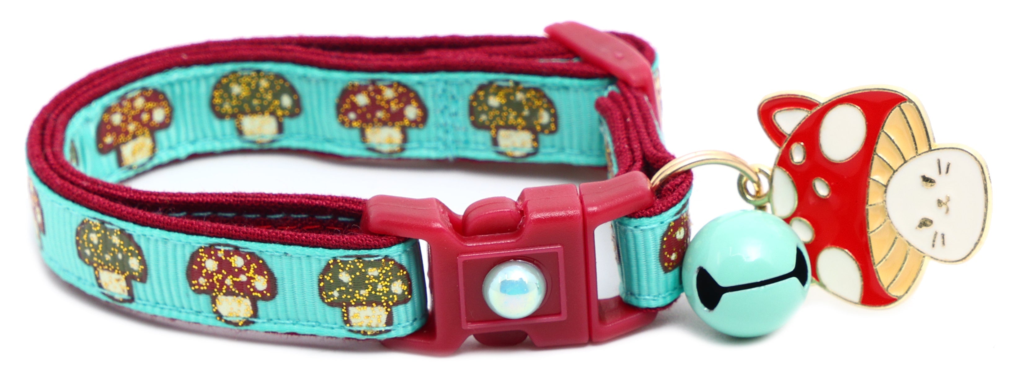 Woodland Mushrooms Breakaway Cat Collar